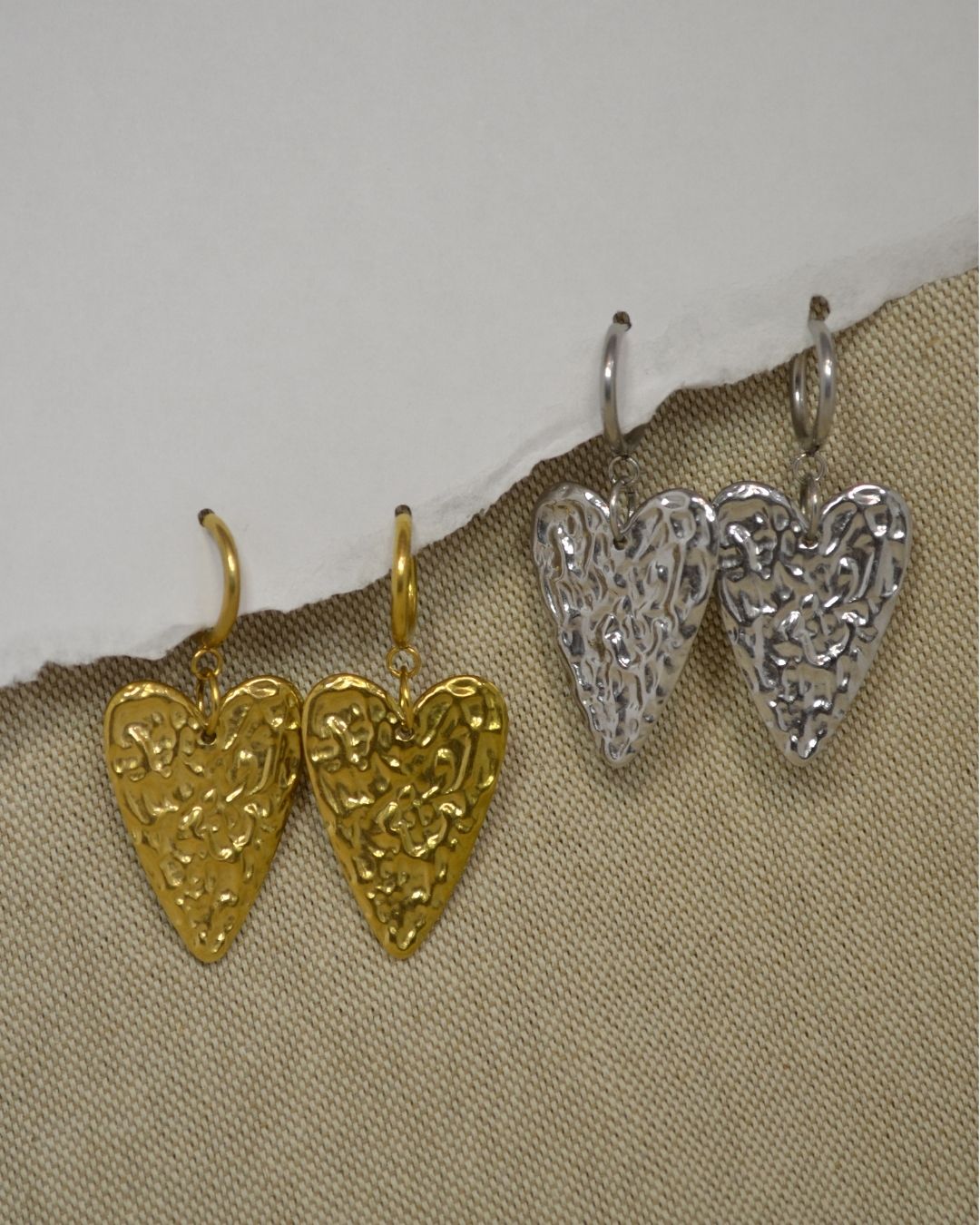Boucles coeurs martelés