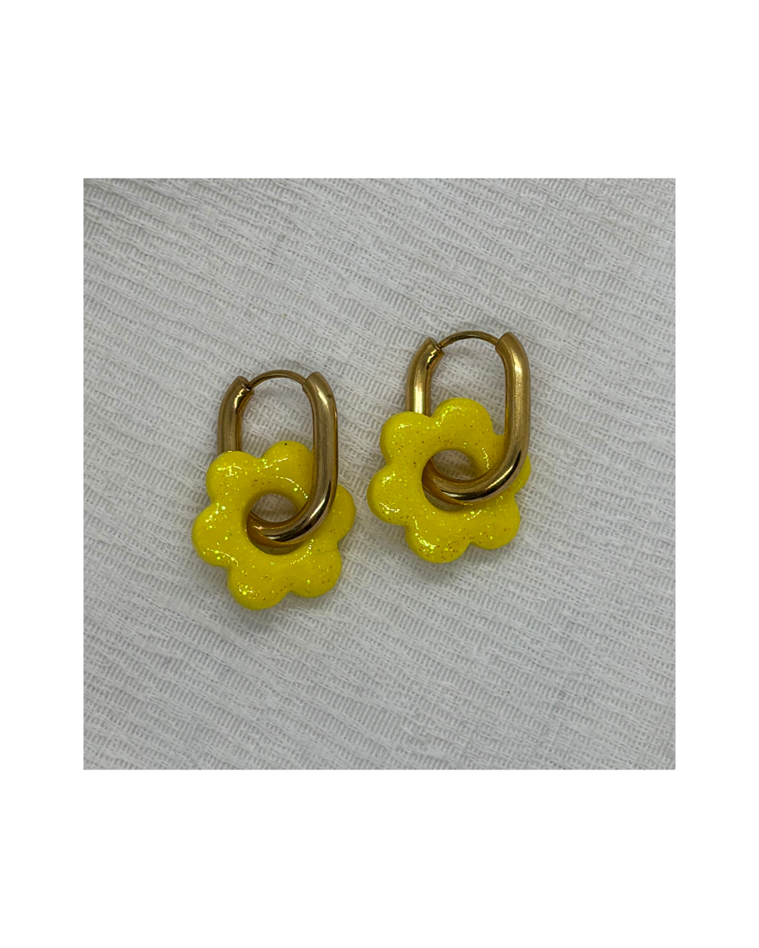 Boucles LINA (jaune à paillettes)