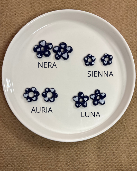 Pampilles bleues marines coeurs blancs