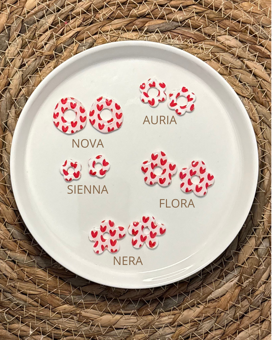 Pampilles blanches coeurs rouges